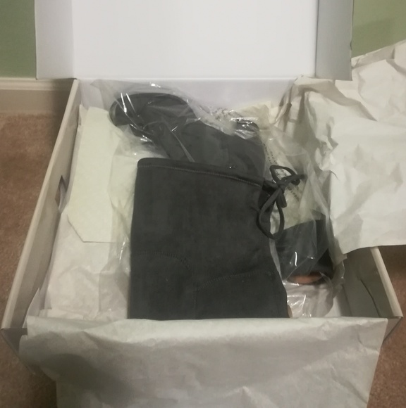 Marc Fisher (MFLOCKET) over the knee boots - Picture 5 of 5